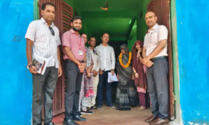 Ashoknagar Collector Visits Villagers Homes