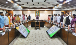 MP CABINET BETHAK