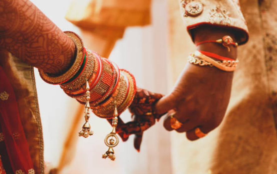 बिना मैरिज सर्टिफिकेट भी बनेगा पासपोर्ट