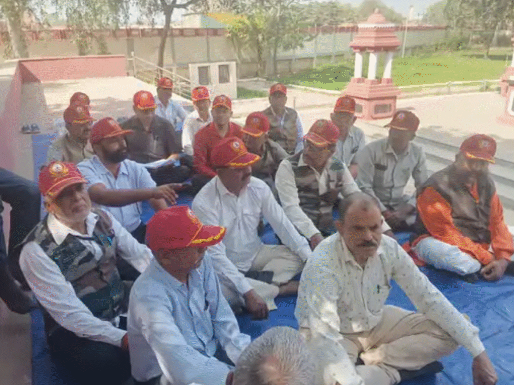 BHIND HIGWAY PROTEST