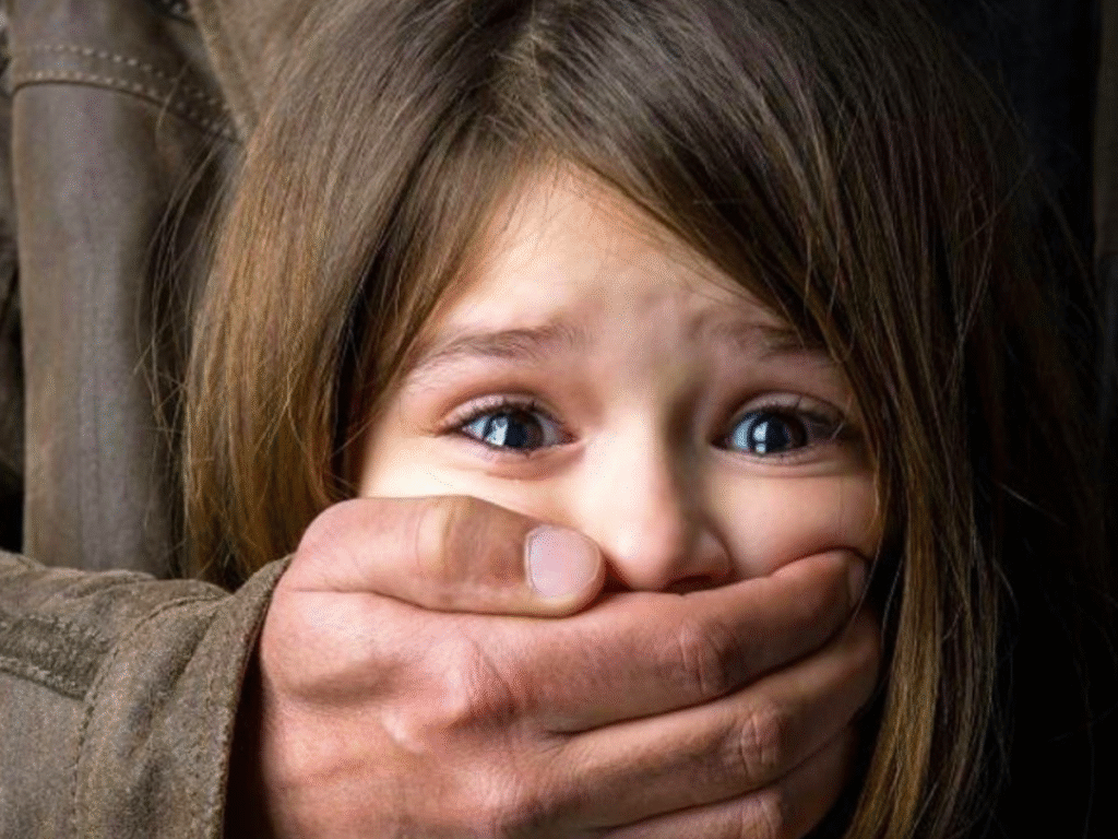 GUNA MINORE GIRL RAPED