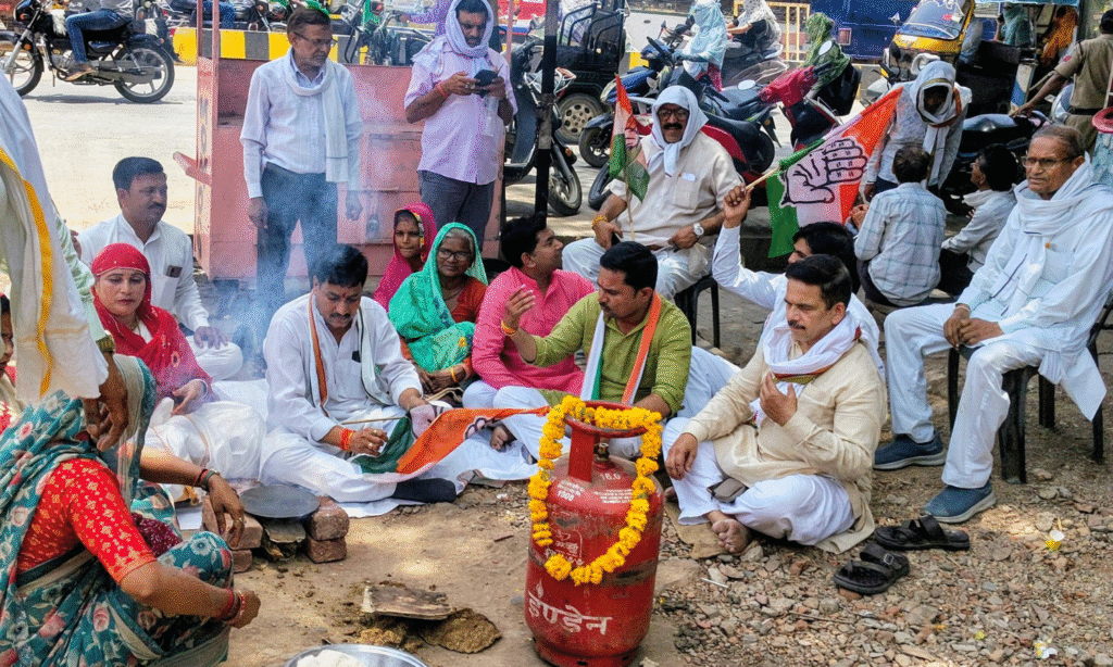 DATIYA CONGRESS PROTEST
