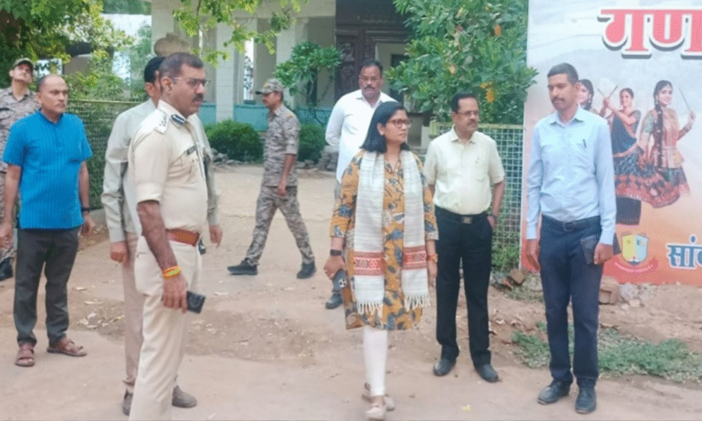 COLLECTOR RUCHIKA CHAUHAN