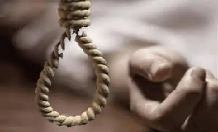 इंदौर में दो युवकों ने फांसी लगाकर दी जान, अलग-अलग इलाकों में घटनाएं; पुलिस जांच में जुटी